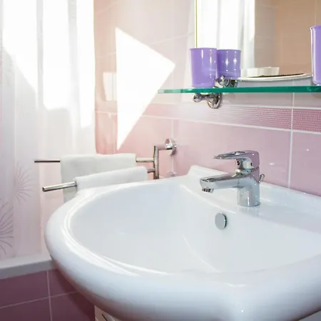Nega 2 Apartament *