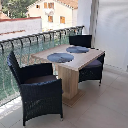 Nega 2 Rovinj